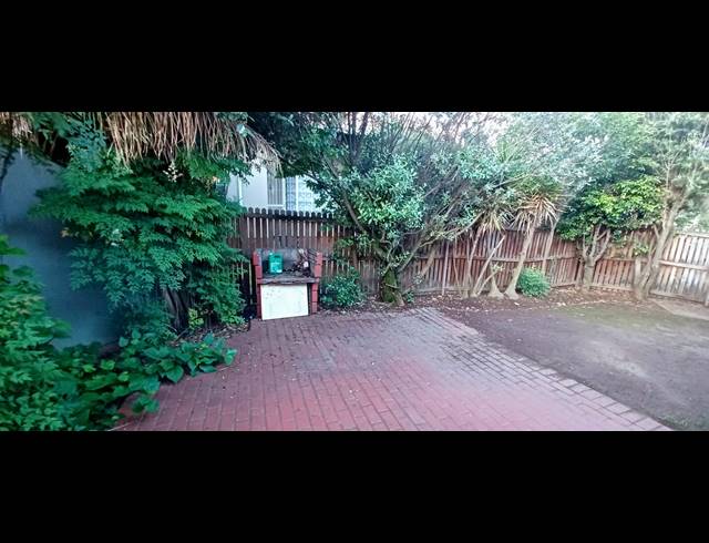 2 BEDROOM TOWNHOUSE FOR SALE IN DALPARK